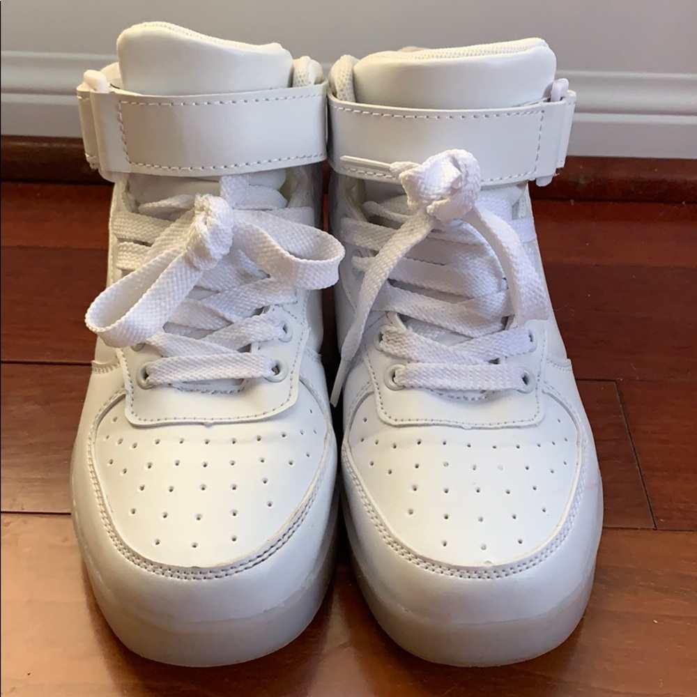 LED light up sneakers (unisex)